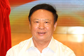 中施企協(xié)曹玉書會(huì)長出席會(huì)議并發(fā)表講話