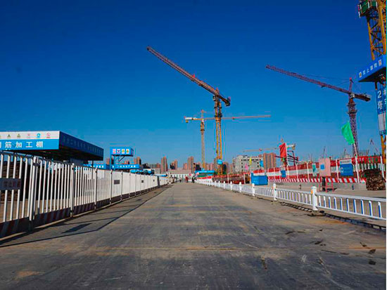 現(xiàn)場主要道路鋼板路
